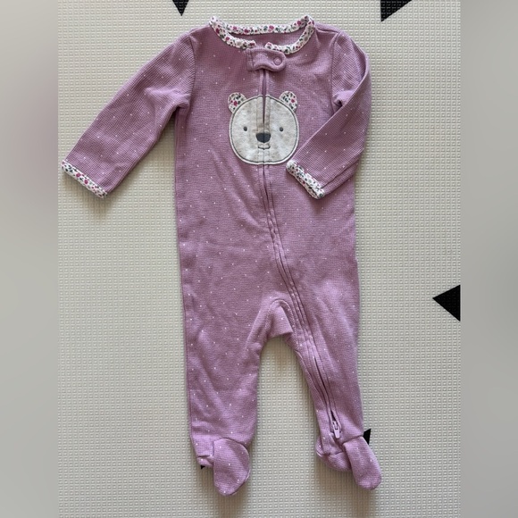 Carter’s|Baby girl waffle knit long sleeve footsie pajamas in lilac & bear print - Picture 2 of 4